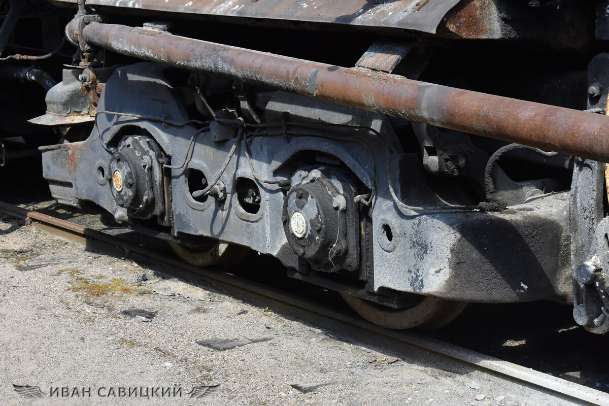 Паровоз П36-поддерживающая тележка