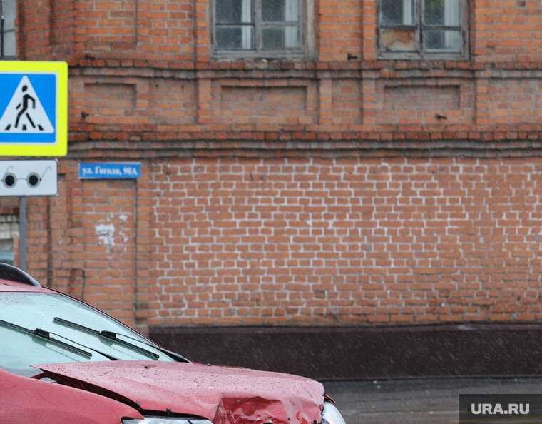    В Кургане на перекрестке Гоголя-Савельева произошло ДТП