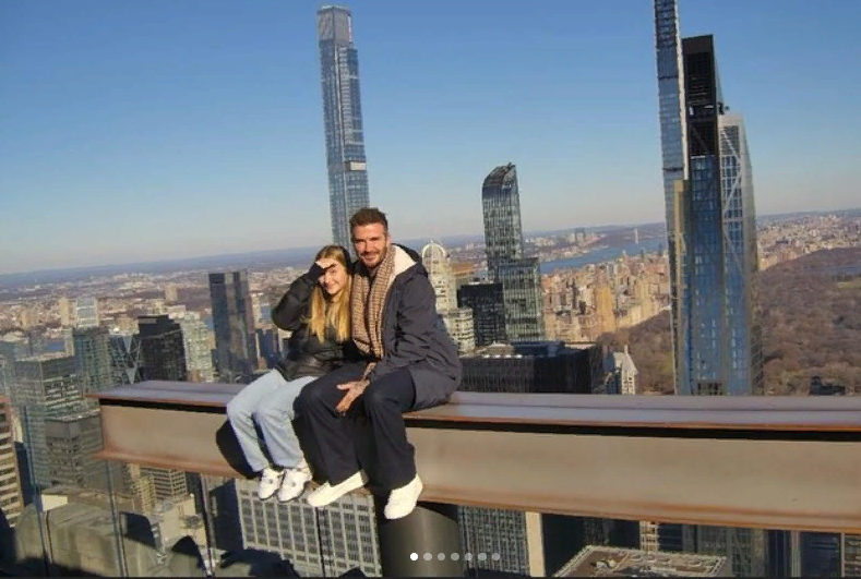     Дэвид Бекхэм с дочерью на небескребе Соцсети