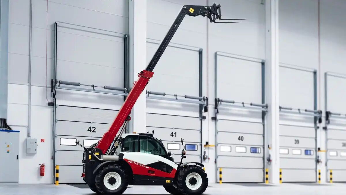 Фото: rostselmash.com Новый телескопический погрузчик Ростсельмаш