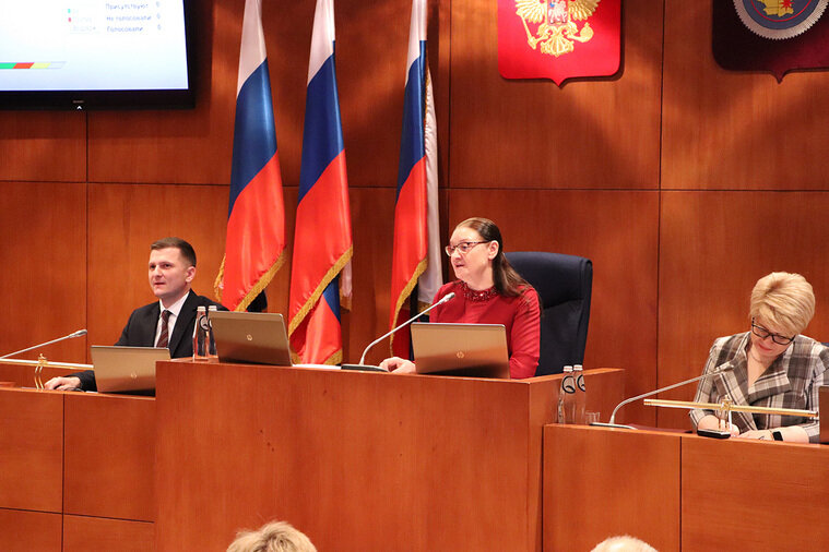    Кандидатуру Павла Каргаполова утвердили представители окружной думы