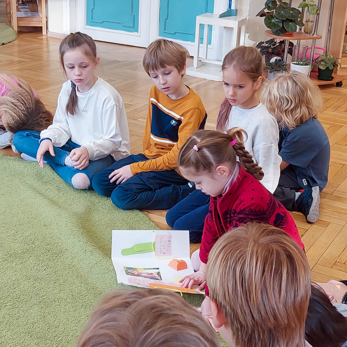 Младшие школьники и презентация их Лэпбуков (lapbook), 2021