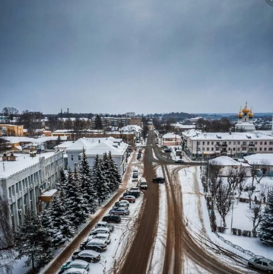 Численность населения приволжска. Город Приволжск Ивановская область. Приволжск центр города. Приволжск достопримечательности. Население Приволжск Ивановская область.