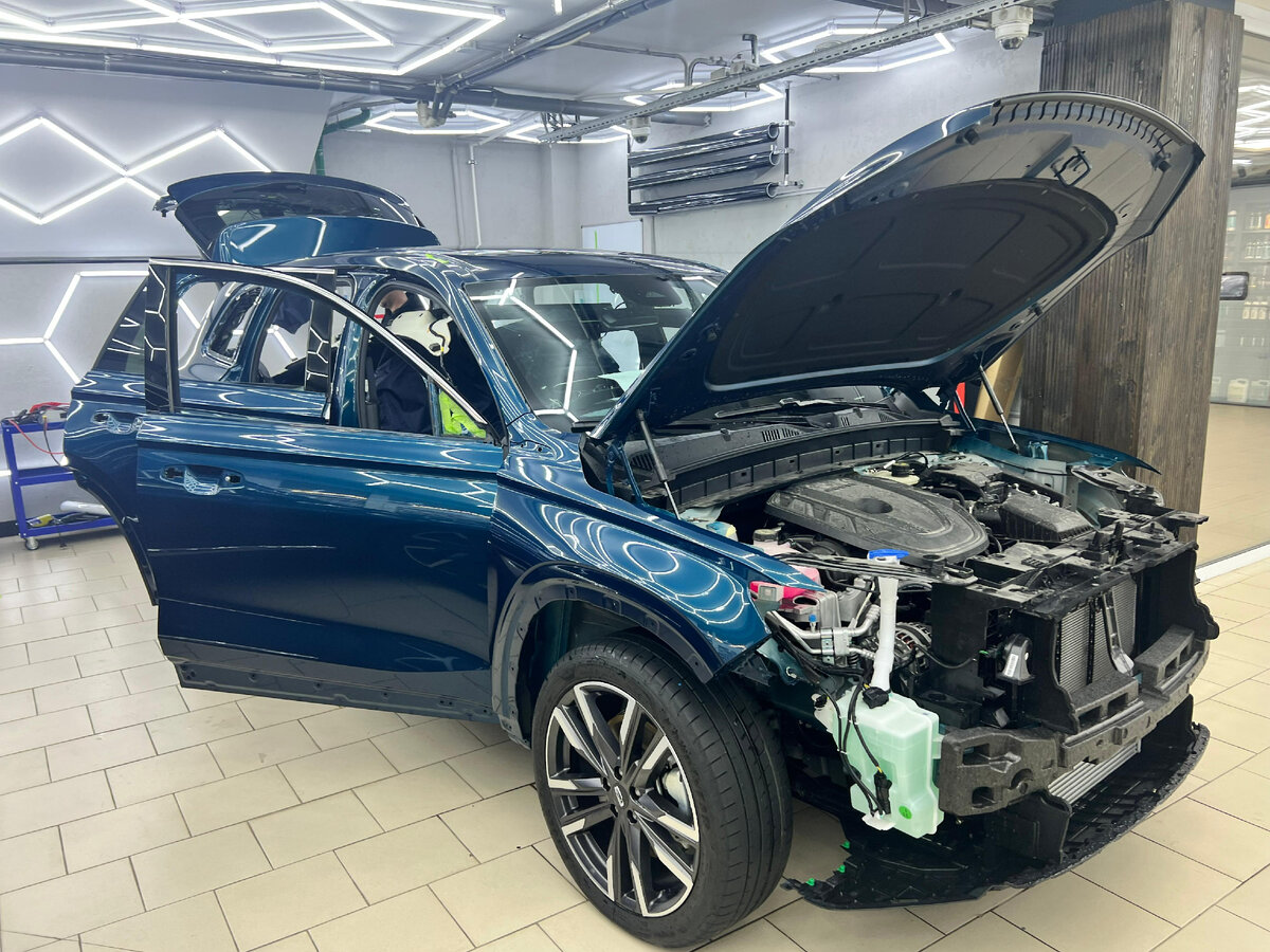 Арматурные работы с Geely Monjaro