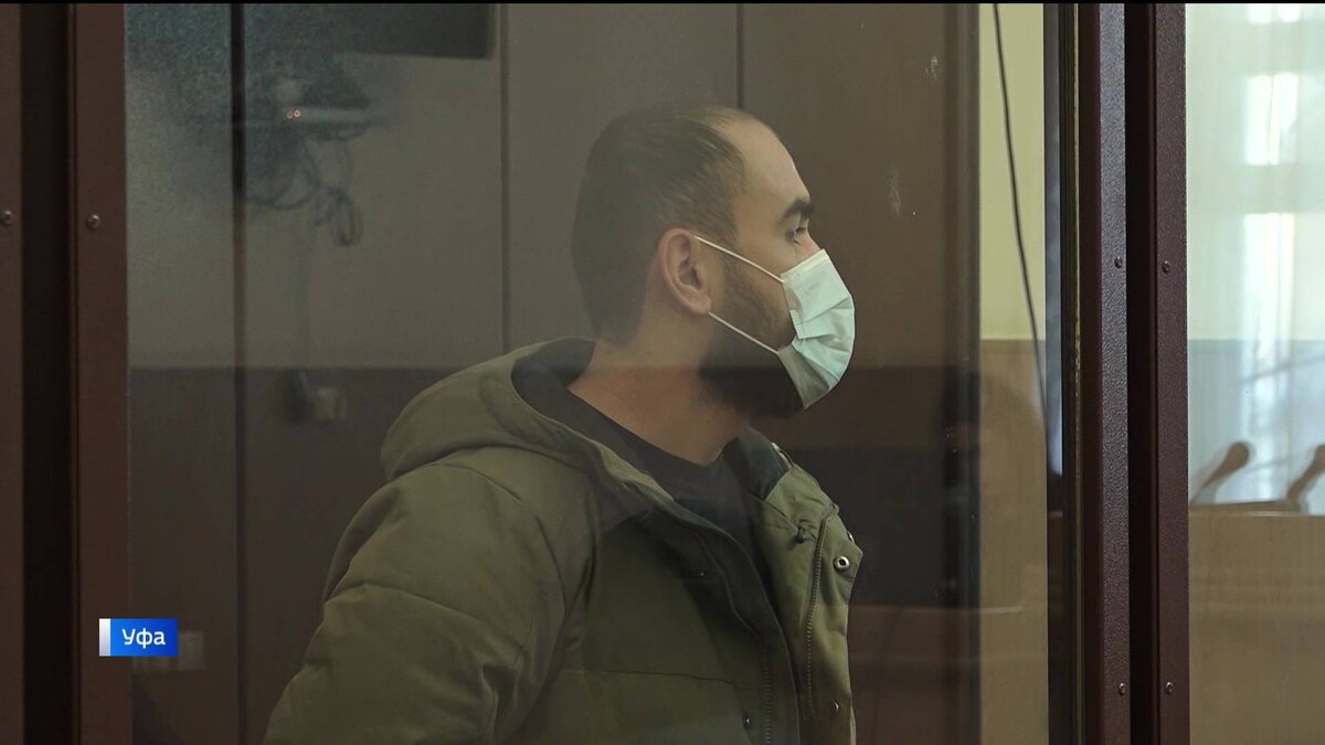    В Уфе арестовали охранника-стажера развлекательного центра, который избил посетителя