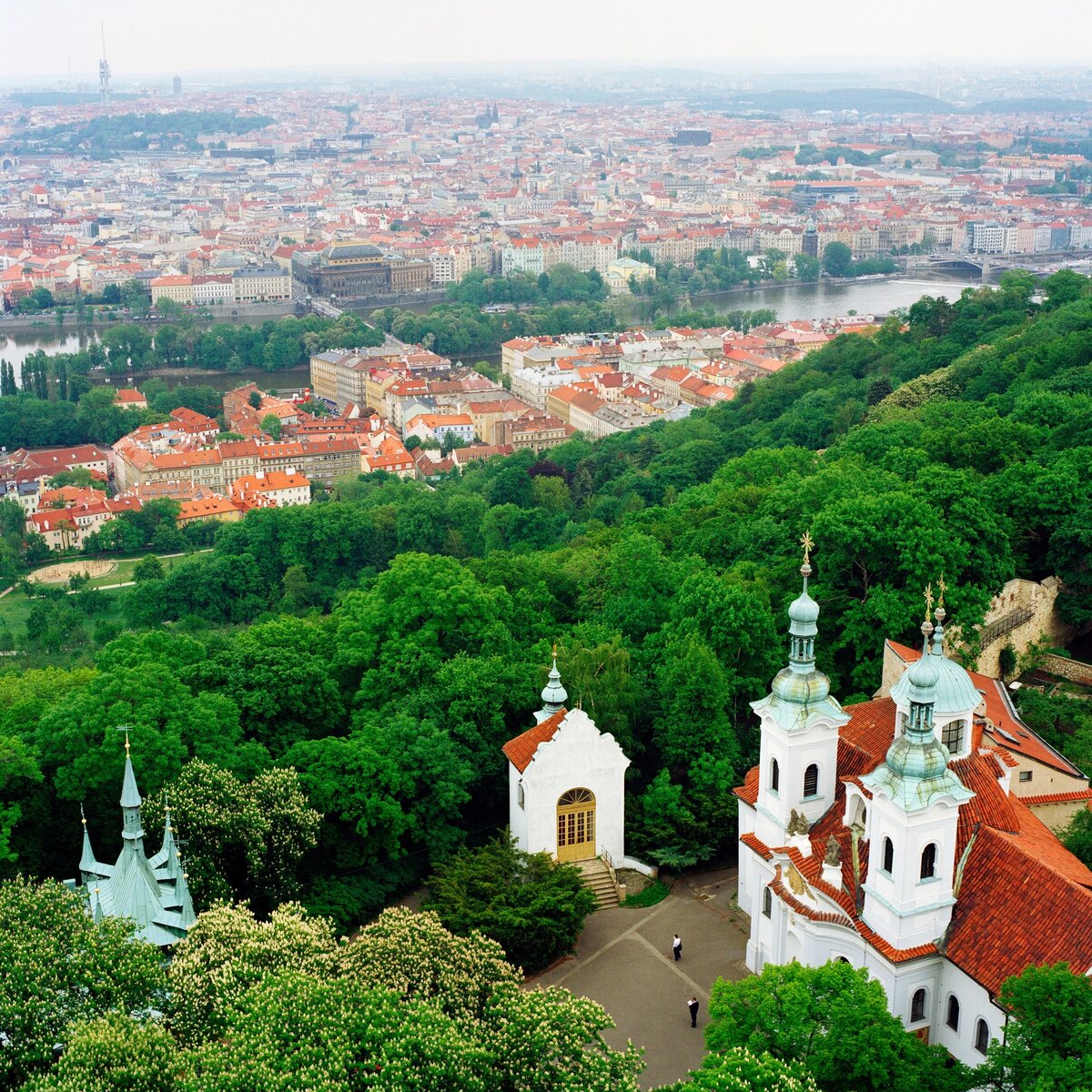 Вид на Прагу с холма Петршин. Фото моё 