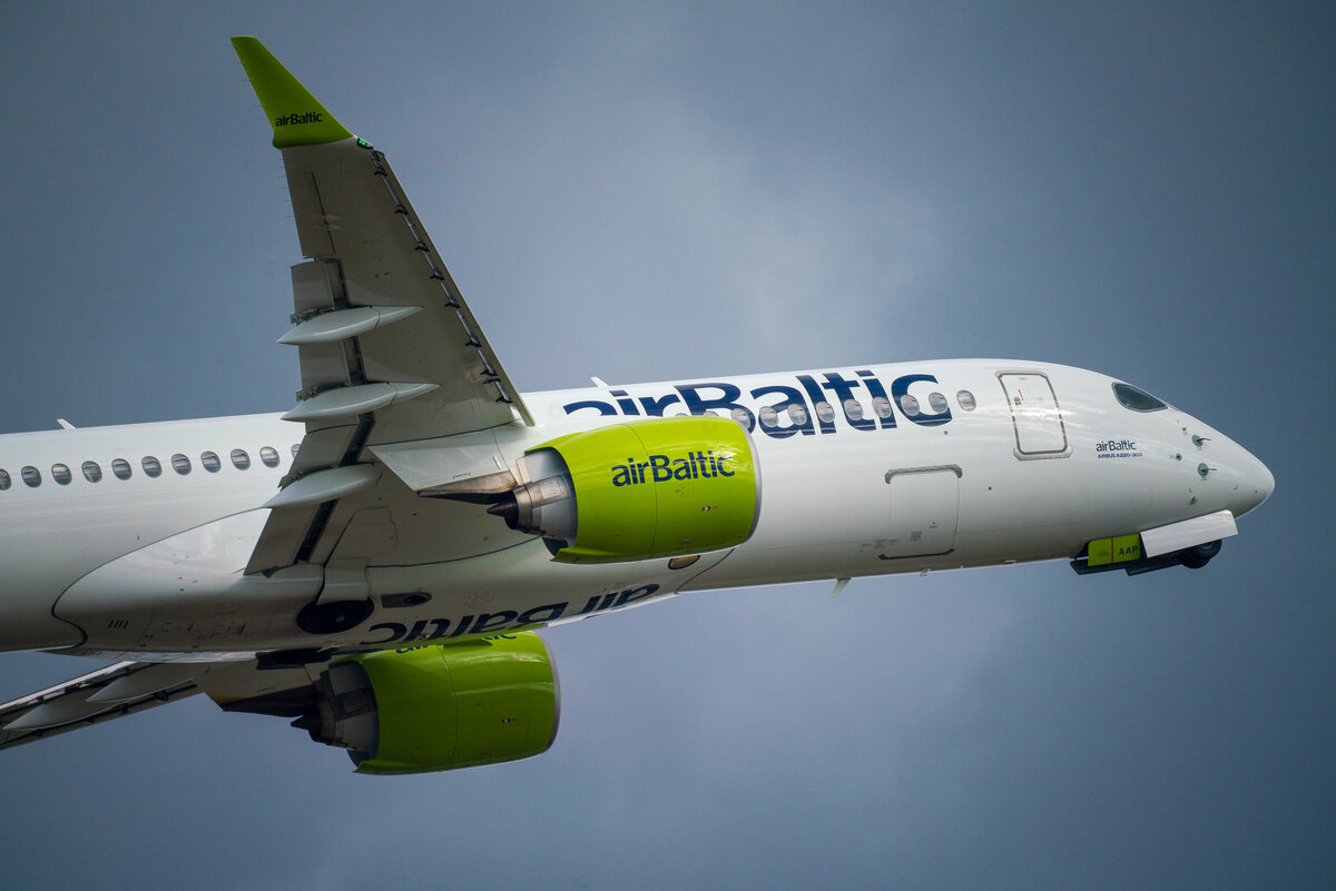 Самолет компании "airbaltic" // Sputnik /