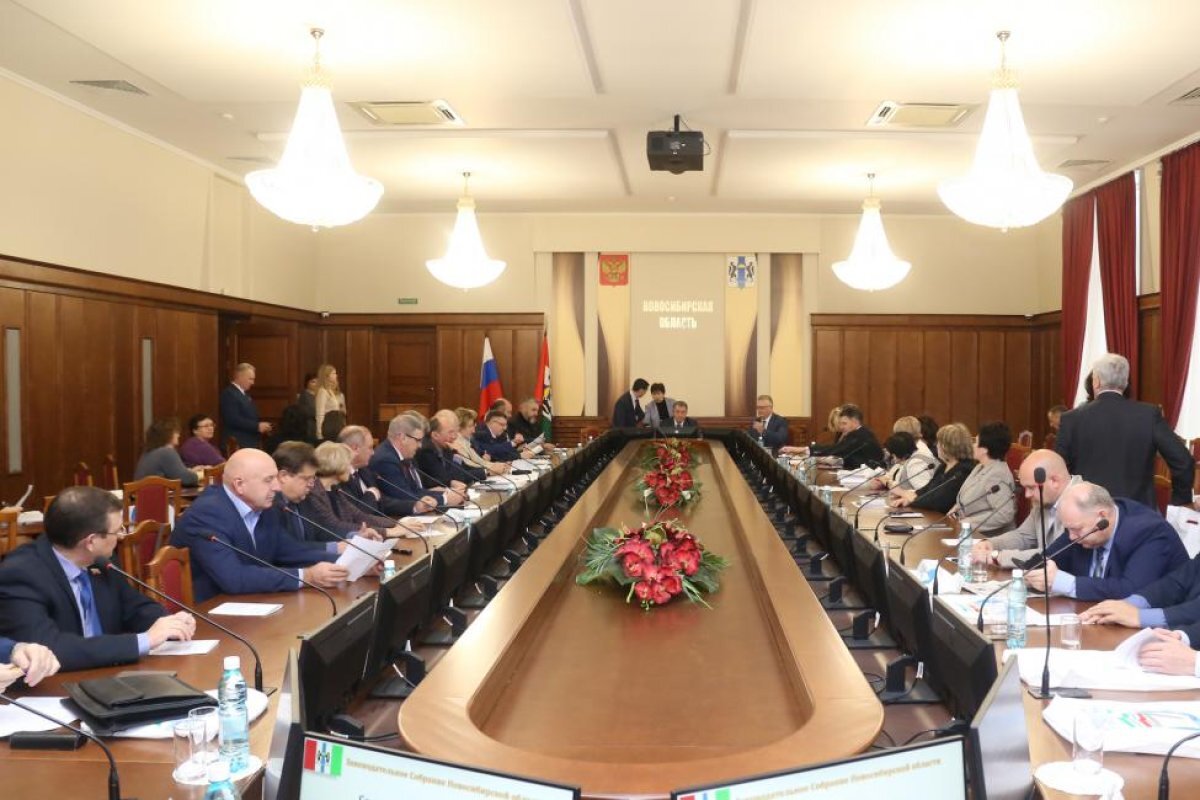    Депутаты обсудили реализацию госпрограммы по развитию сельских территорий