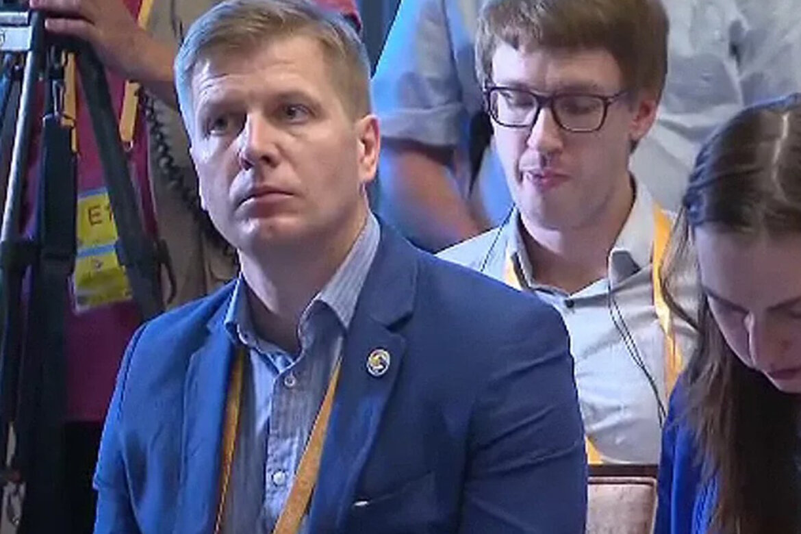 Дмитрий Смирнов: «На прямую линию с Путиным поступило 2,3 млн вопросов». Фото: скриншот видео