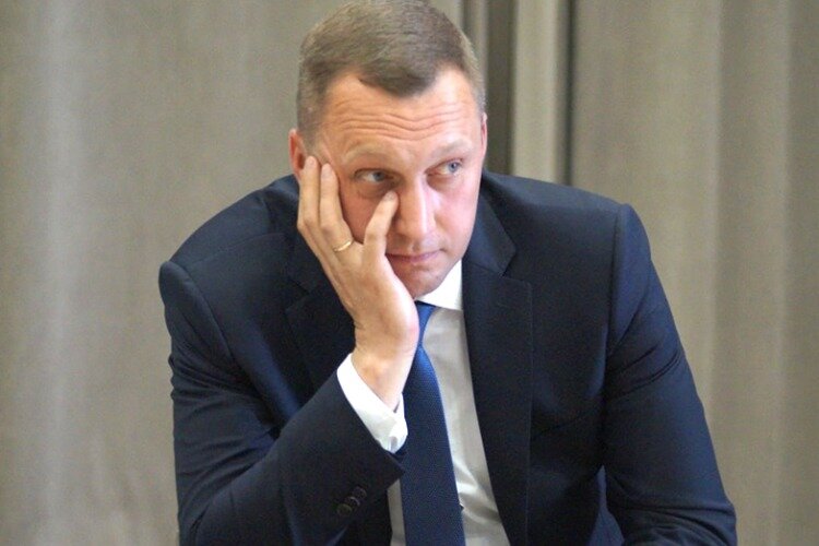 Дети бусаргина романа викторовича фото Роман Бусаргин обошел коллег из соседних регионов в рейтинге эффективности губер