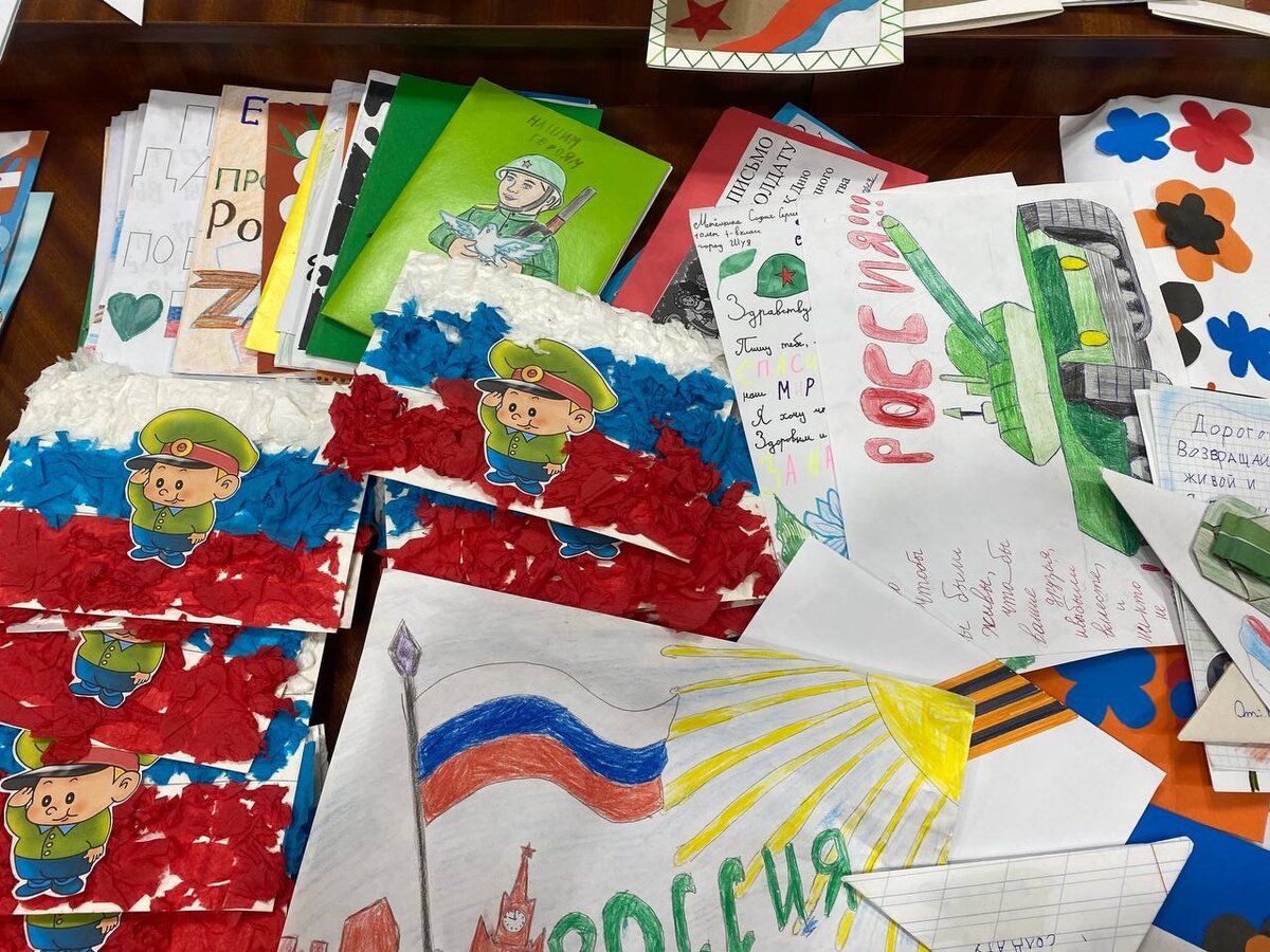    Боец поблагодарил ивановских школьников за письма поддержки