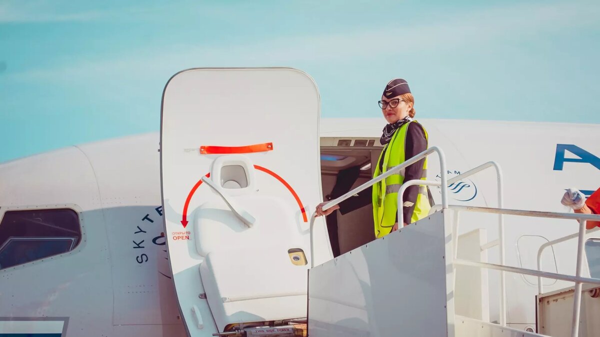     В краснодарском аэропорту приземлился первый самолет с февраля 2022 года, пишут на сайте Росавиации.