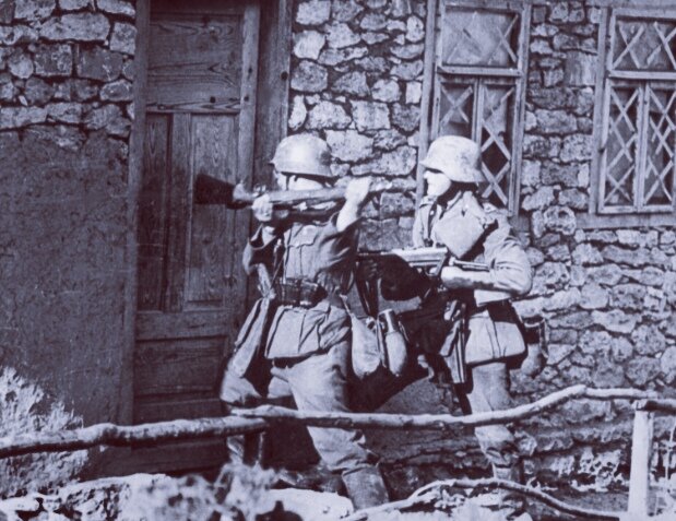 Немцы на рассвете 