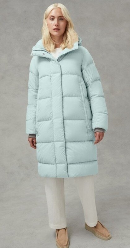 Женский пуховик