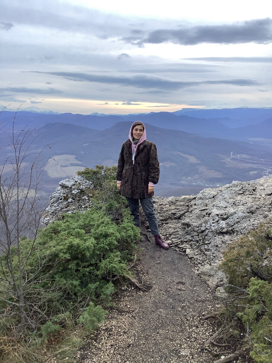 Вид со скалы Чертов палец на Кавказский заповедник