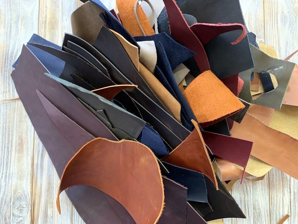 жатая кожа своими руками. кожаные изделия. рукоделие из кожи. дубление кожи. шитье изделий из кожи.