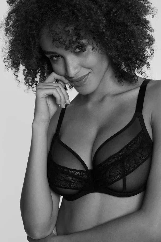    В салонах Estelle Adony появилась новая коллекция женского белья Elixir (фото 3)