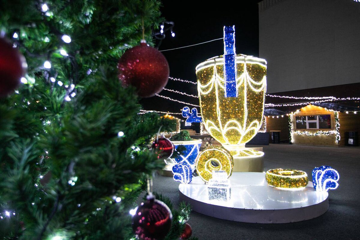    Не хватает только снега. Паслер рассказал о подготовке к Новому году в Оренбуржье Белов Михаил Александрович