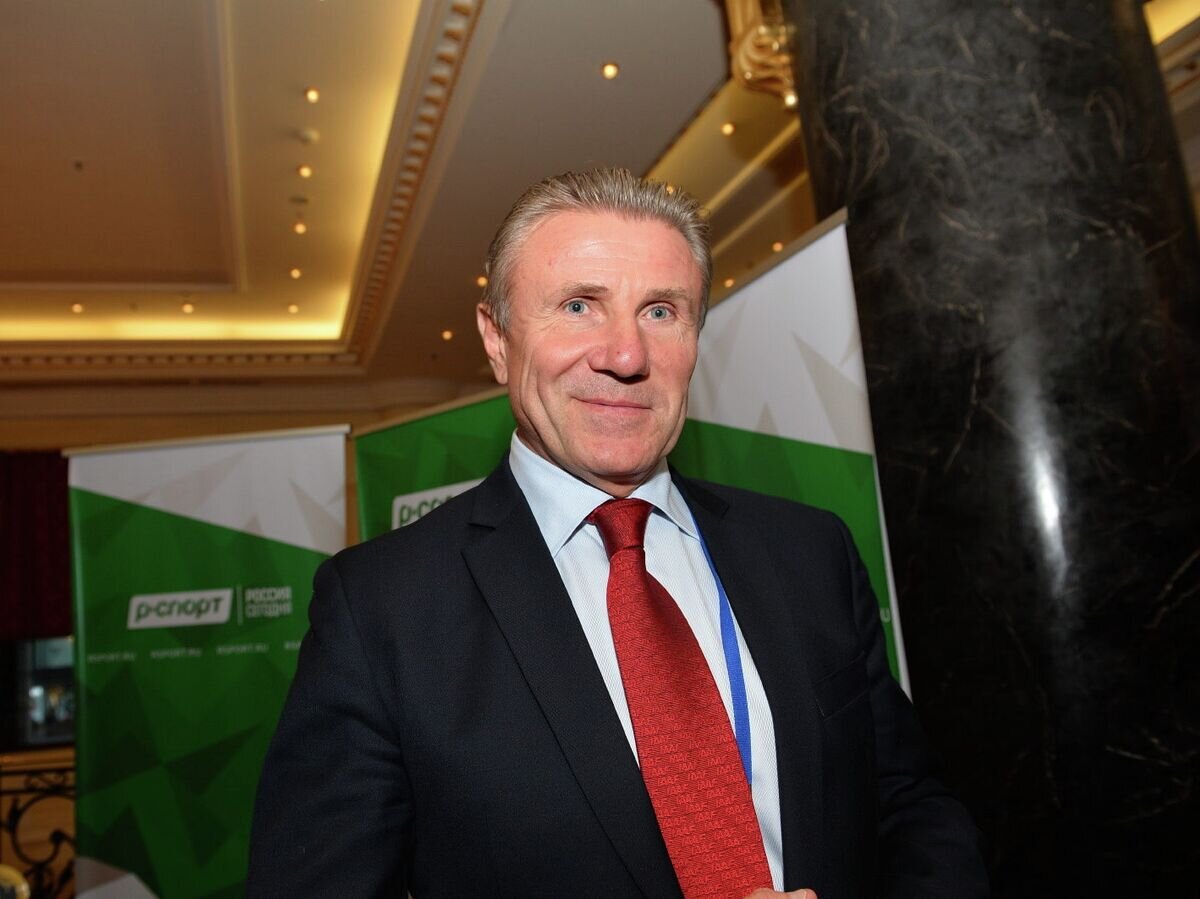    Член МОК и вице-президент Международной ассоциации легкоатлетических федераций Сергей Бубка на церемонии открытия первого Всемирного форума олимпийцев в Москве© РИА Новости / Владимир Песня