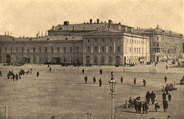 Здание Московского Малого театра, фотография 90-х годов XIX века