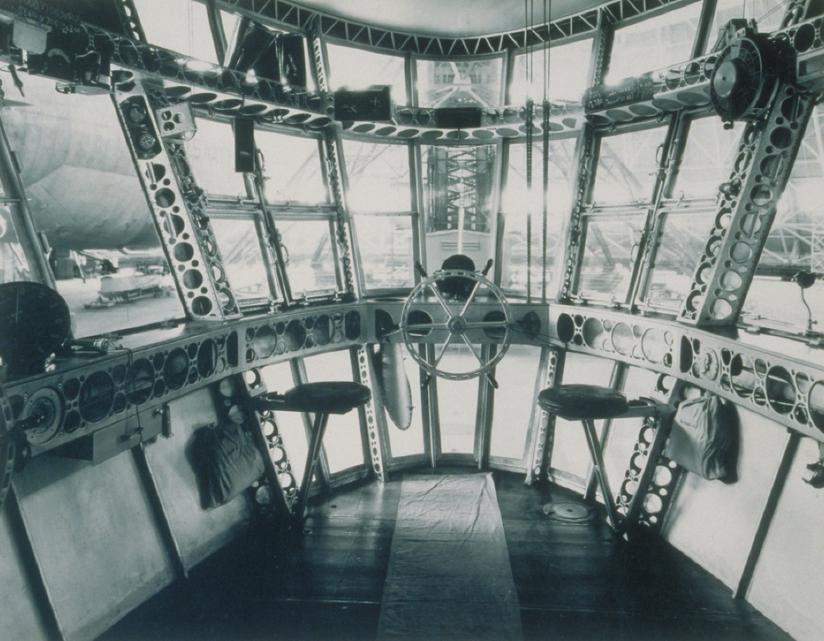 Капитанский мостик USS Macon’s ZRS-5