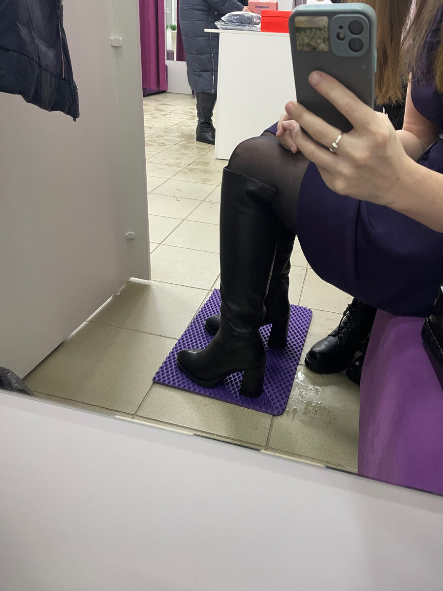 Фото из примерочной 