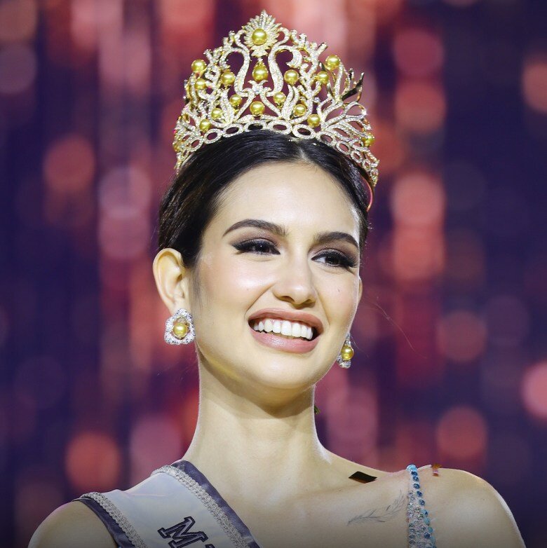Филиппинские женщины. Мисс Вселенная 2022. Мисс Вселенная 2022 Индия. Селесте Кортези. Мисс Вселенная 2000 года.