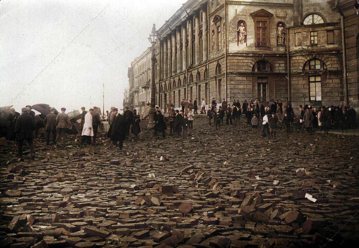 Торцовая мостовая. Наводнение в Санкт-Петербурге 1924. Потоп 1924 года Питер.