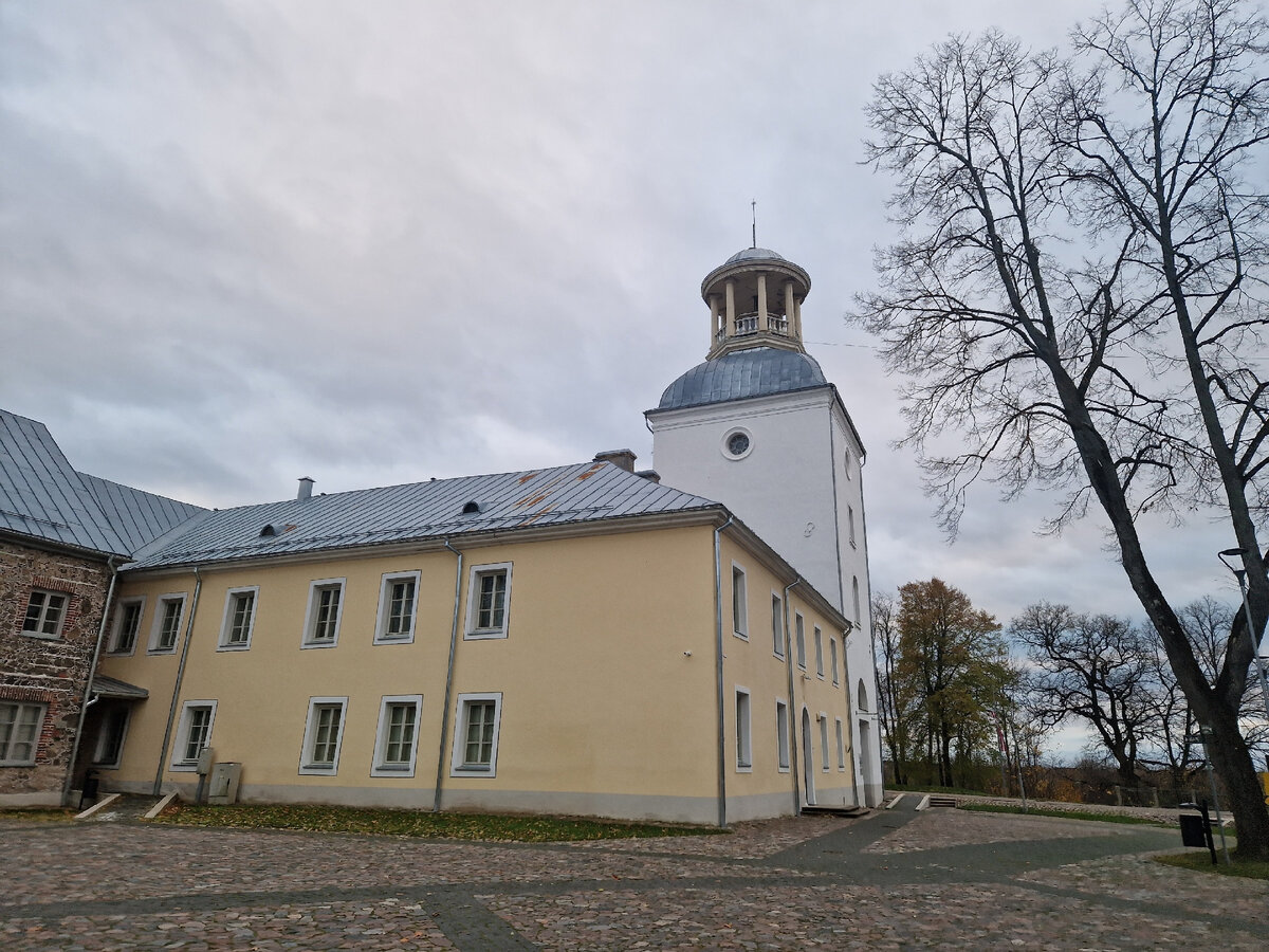 Крустпилсский замок