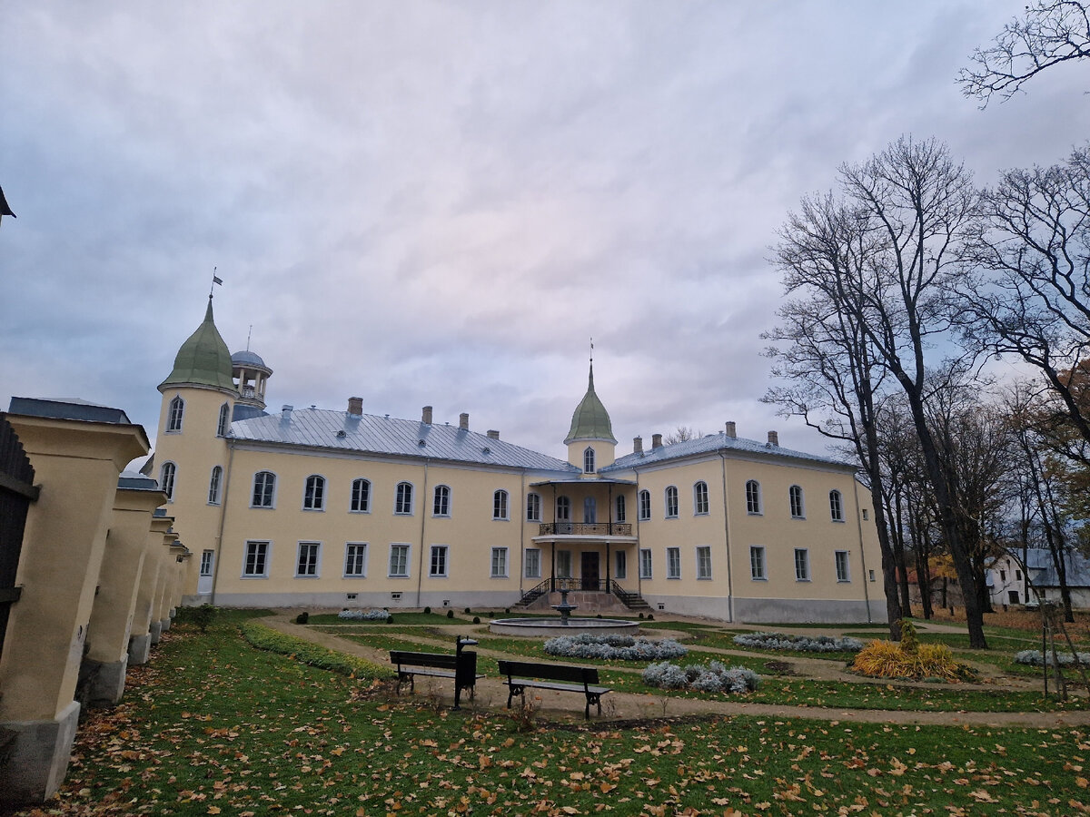 Крустпилсский замок