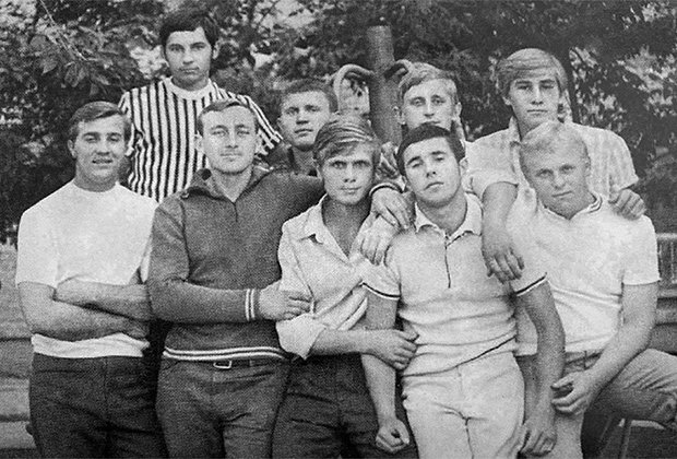    Участники группировки «Тяп-Ляп». Фото: книга «Бандитская Казань»