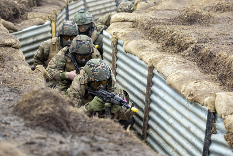    Украинское командование не способно подготовить даже обычные траншеи для отступления
