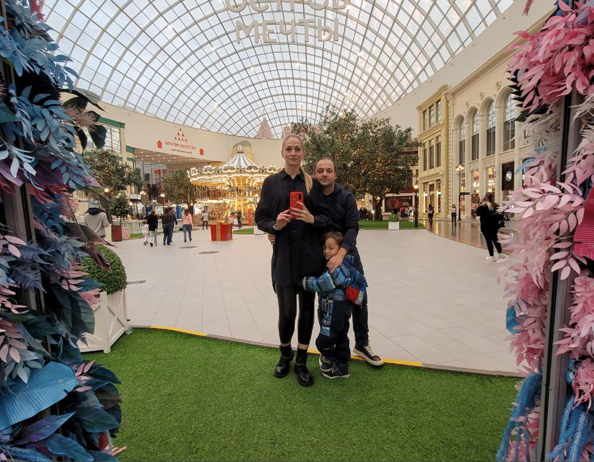 Кто не в курсе - это мы. Маркетолог, SEOшник и правакачатель.