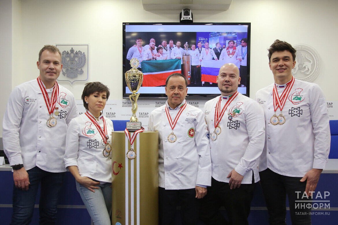 ​«В команде были крутые шеф-повара и бренд-шефы из Татарстана, которые уже занимали первые места на конкурсах». Фото: © Султан Исхаков / «Татар-информ»