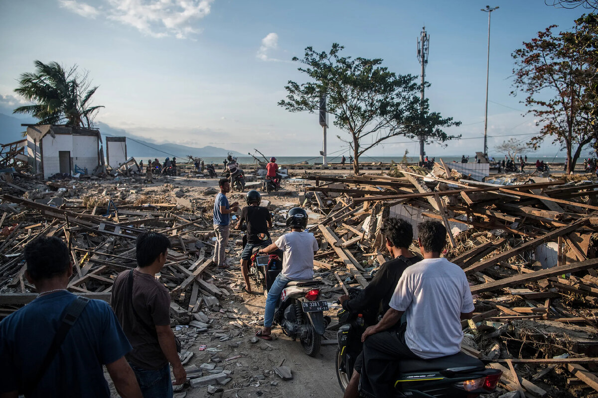 книга грядущие бедствия афонского. грядущие катастрофы. йеллоустоун вулкан. землетрясение в лос анджелесе фильм. «грядущие бедствия».