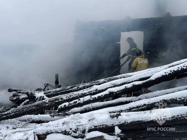    В Тейковском районе в горящем доме нашли тело мужчины