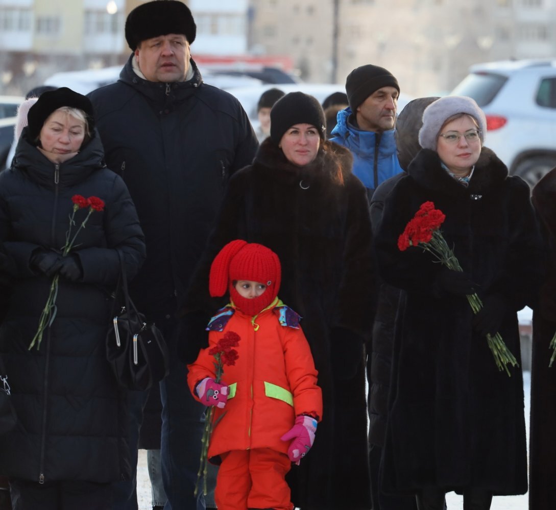    В Нефтеюганске почтили память мэра Петухова