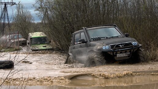 Бешенный Паджеро и заряженный УАЗ Патриот поспорили на бездорожье ...