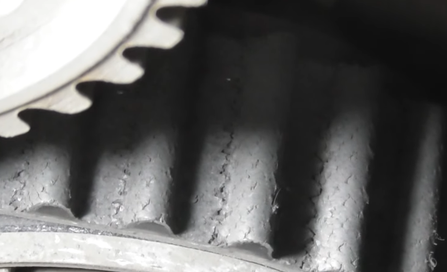 Ездил до победного конца. На Ладе Гранте не меняли ремень ГРМ 120 тысяч ...