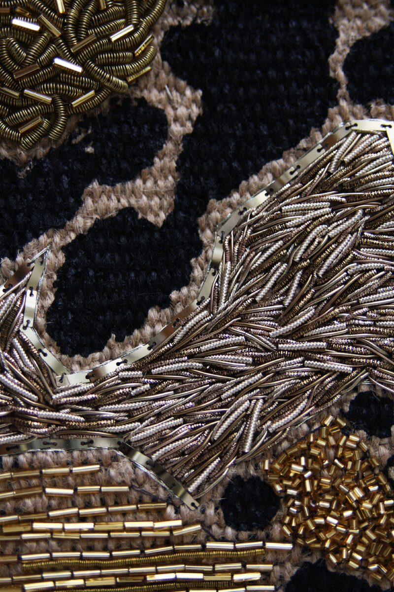 Гобелен ручного ткачества с ручной вышивкой. Фотография моей работы.