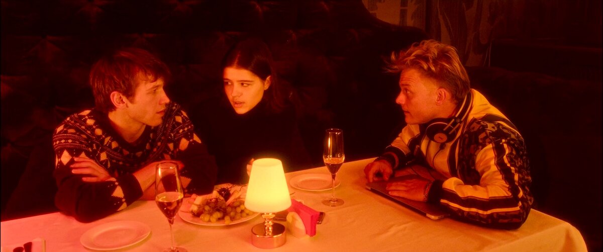 Кадр из к/ф «Отпуск в октябре».