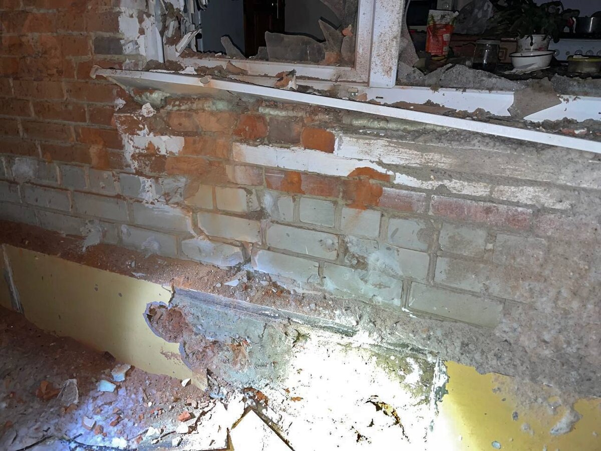    Со стороны Украины обстреляно село Олешня Курской области