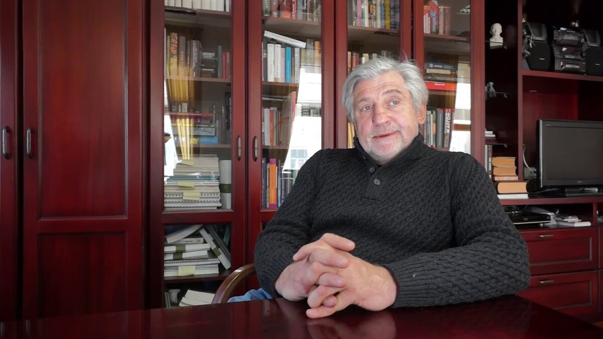 Опекун либеральных писателей В. Григорьев