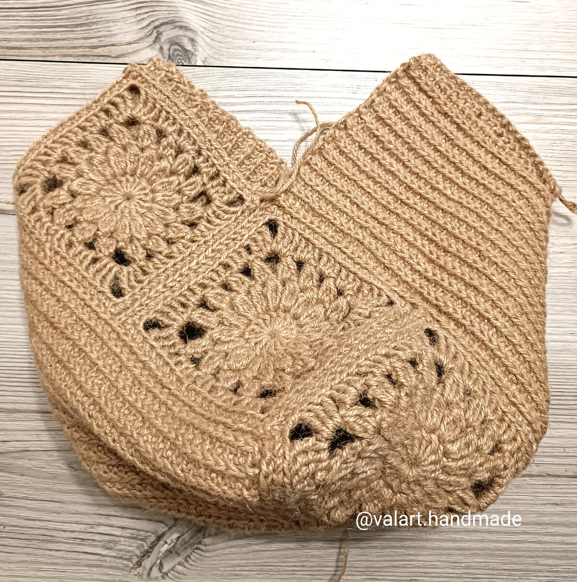 урок вязания сумок крючком. сумка связанная крючком. урок вязания сумок крючком. узор для вязаной сумки. сумочка крючком для банных принадлежностей.