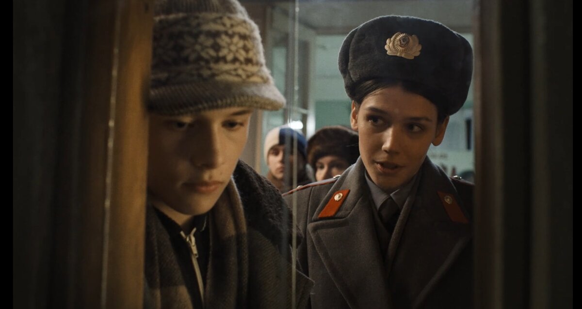 Андрей и его подруга Ирина решили пойти в кино