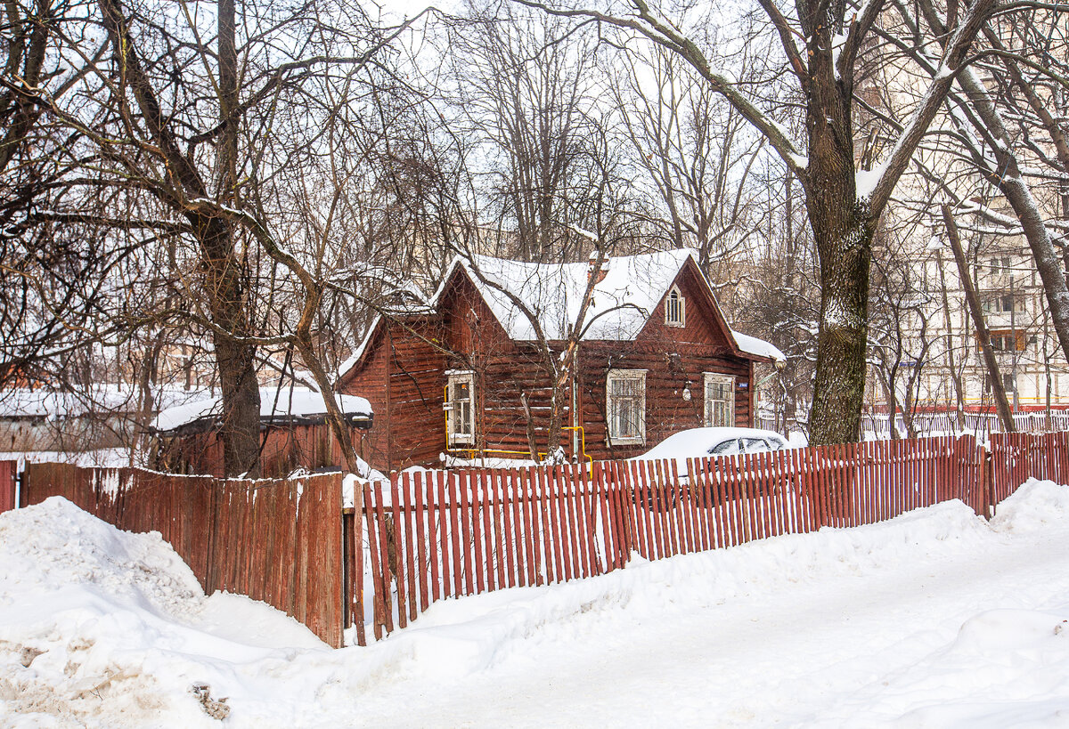 Дом-дача актёра и режиссёра А.Д. Дикого. Москва, Новогиреево. Фото автора статьи 
