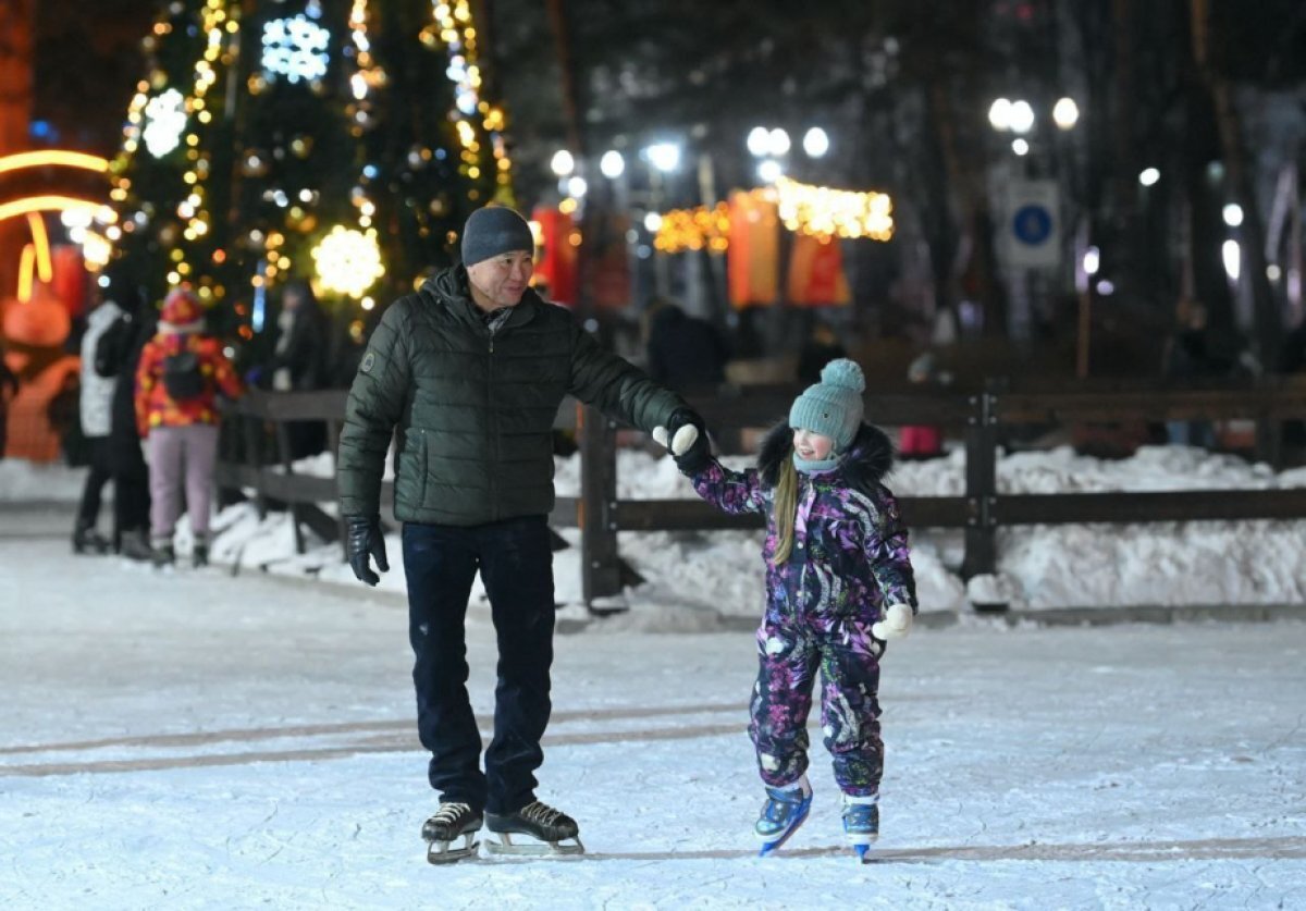    В Хабаровском крае открылся Семейный каток в рамках проекта «Всей семьёй»
