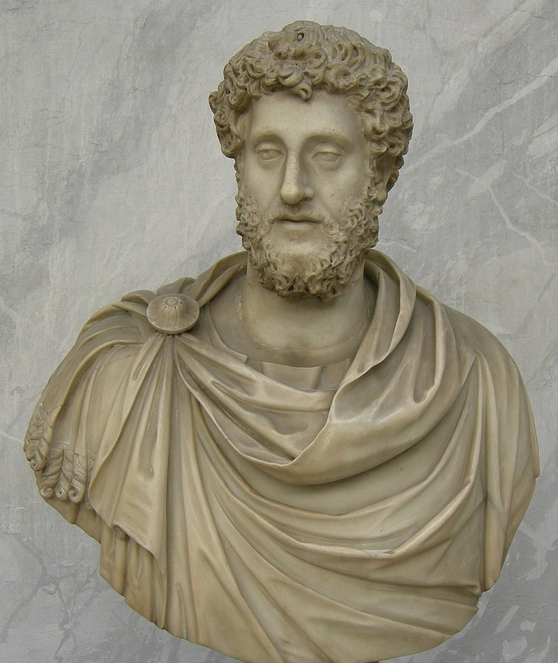 Коммод собственной персоной