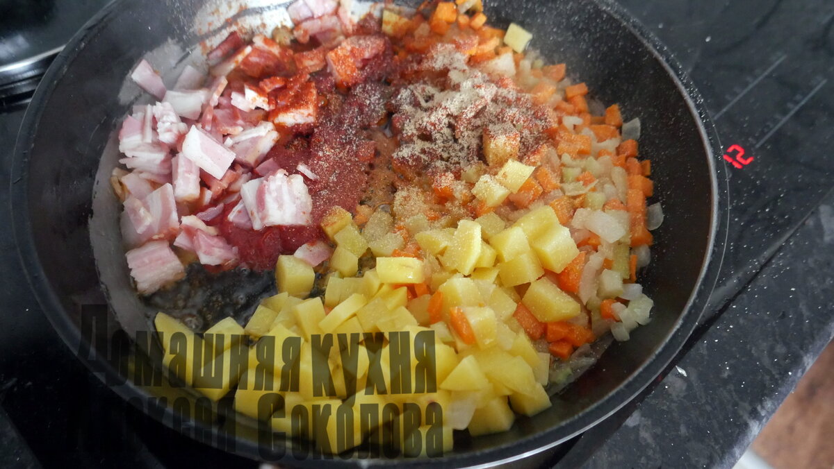 Теперь перемешать и прогреть все вместе.