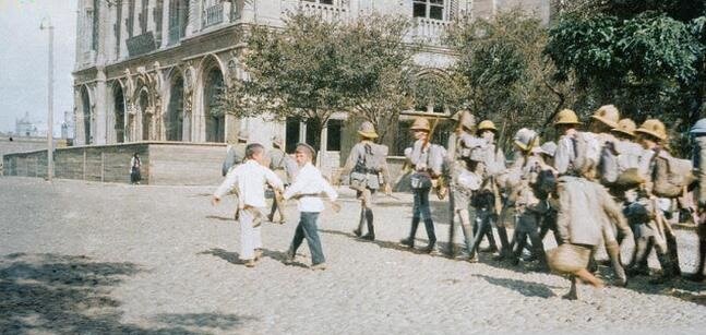Англичане в Баку
